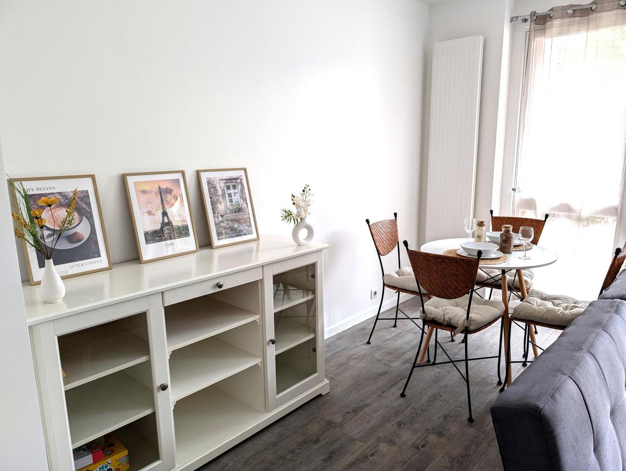 Evasion La Defense - Balcon & Wi-Fi, A 10 Min De Paris Apartment กูร์เบอวัวร์ ภายนอก รูปภาพ